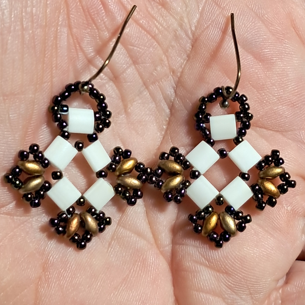 Elegant Bronze and Gold And White Beaded Earrings